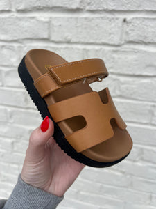 Gigi Tan Sandal