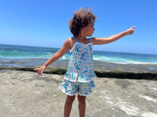 Liv Shorts- Blue Floral