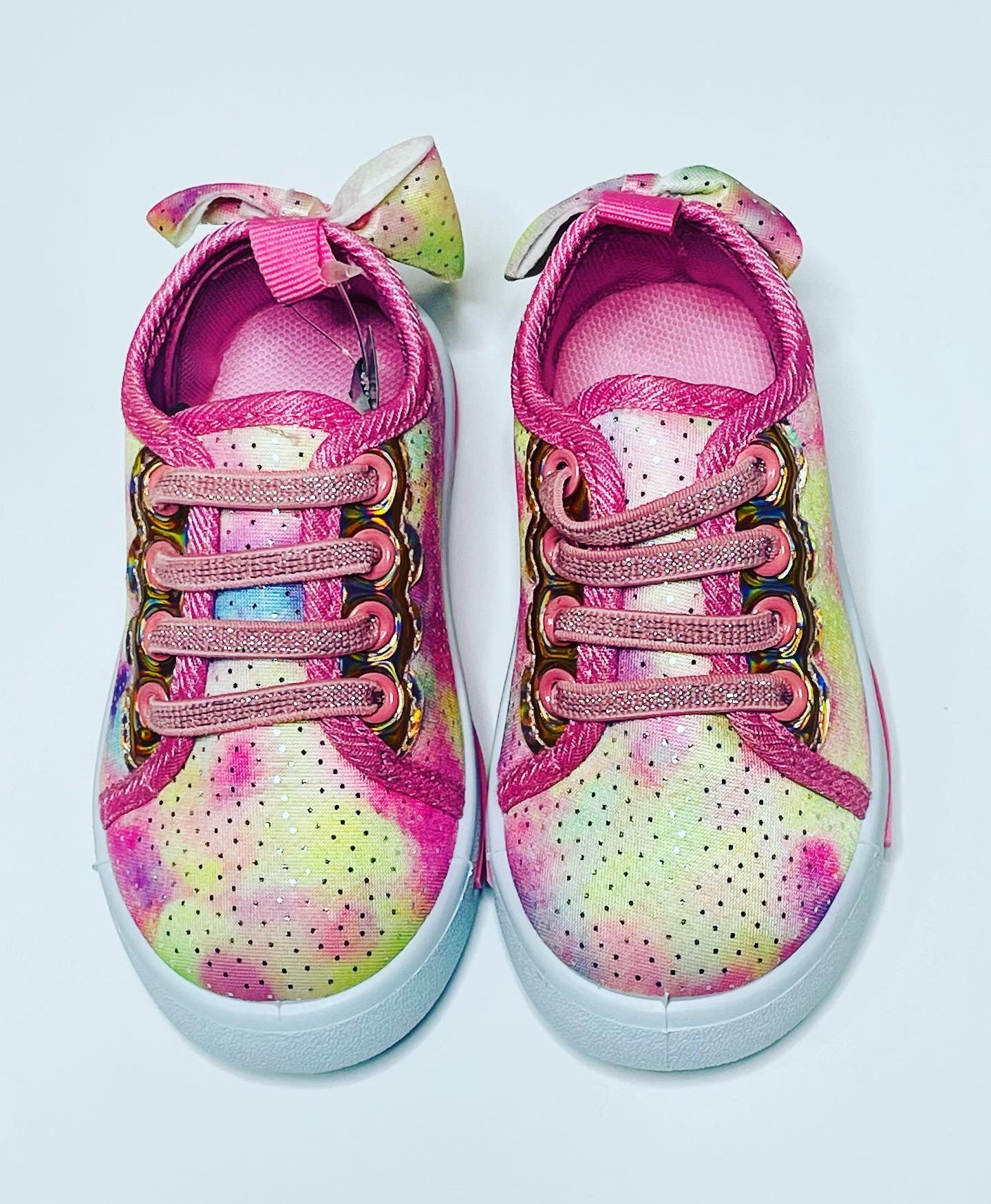 Girls Canvas Sneakers