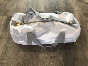 Snow Camo Medium Duffel